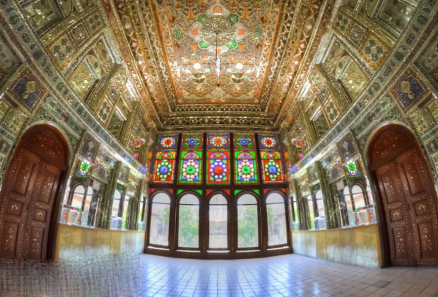 استفاده از سقف‌ خانه‌های تاریخی شیراز در تهران