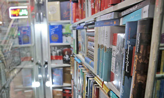 طرح زمستانه کتاب فارس با مشارکت ۴۴ کتابفروشی آغاز شد
