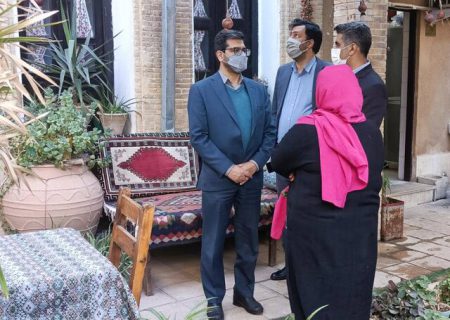 معاون استاندار فارس: گردشگری باعث رونق بافت تاریخی شیراز می‌شود