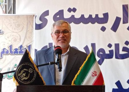 آغاز توزیع ٢٠ هزار بسته معیشتی در فارس