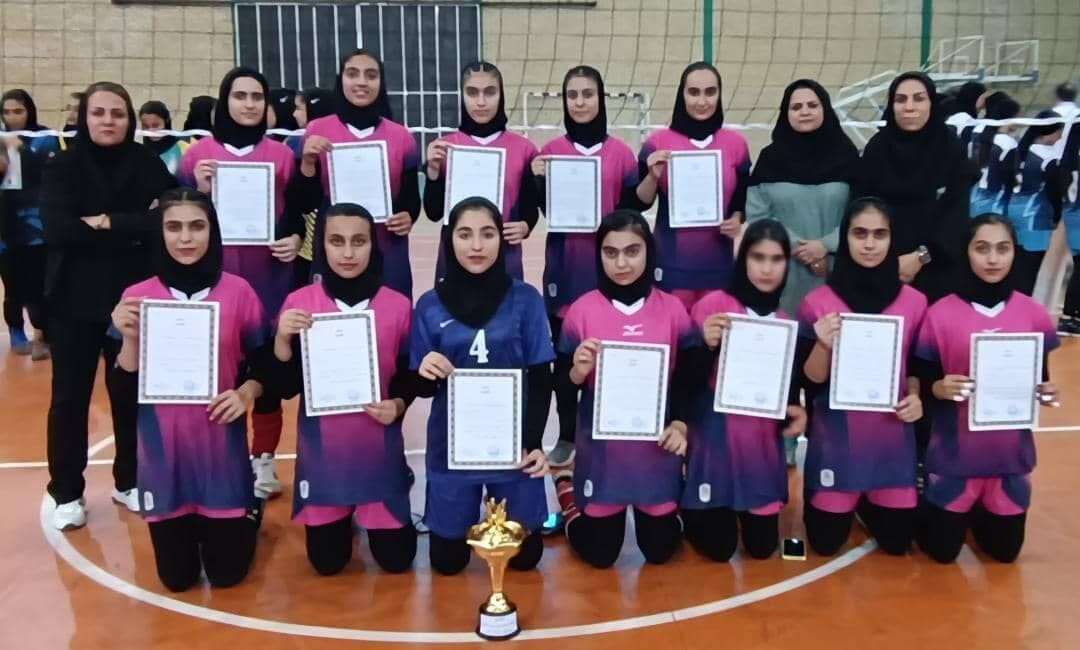 تیم لامرد قهرمان والیبال دختران نونهال فارس شد