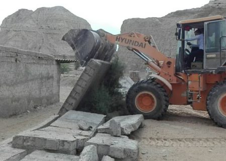 ۵۰ هزار مترمربع از اراضی ملی سرچهان رفع تصرف شد