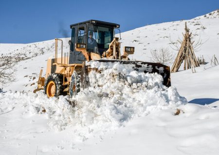 برف روبی ۶ هزار و ۲۵ کیلومتر از جاده های فارس