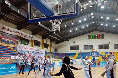 برتری استان فارس در رقابت های والیبال و بسکتبال دختران دانش آموز کشور