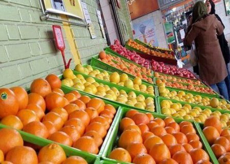 توزیع ۹۰۰ تن سیب و پرتقال طرح تنظیم بازار تا پایان تعطیلات نوروز ادامه دارد